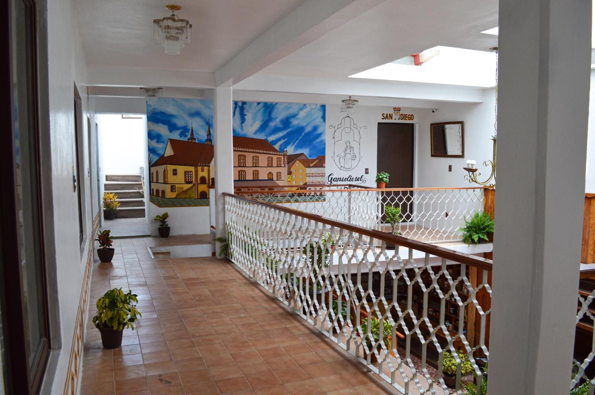 מלון San Cristóbal de Las Casas Capital O Casa Rotter מראה חיצוני תמונה